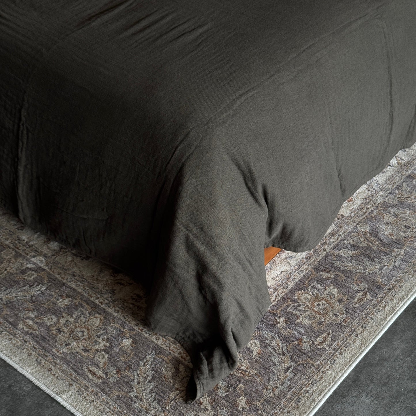 Multilayered ELS Cotton Gauze Blanket - Natural Mahogany Plant Based Coloring