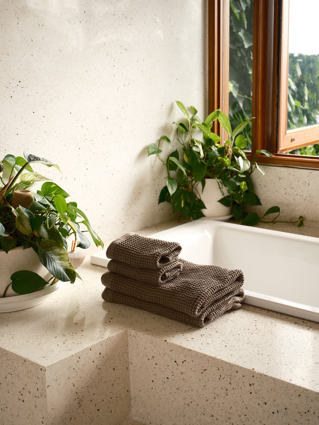 Saka Waffle Towel
